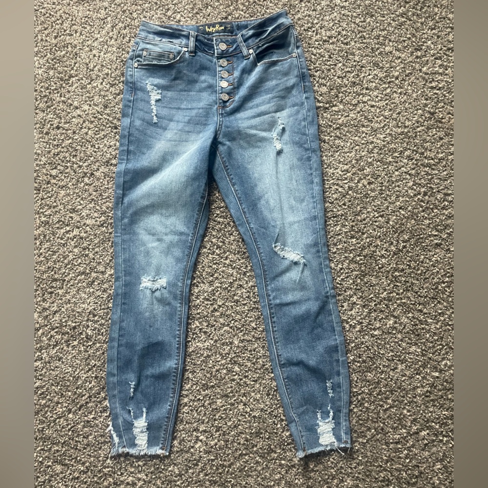 Junior jeans indigo rein size 7 slightly worn